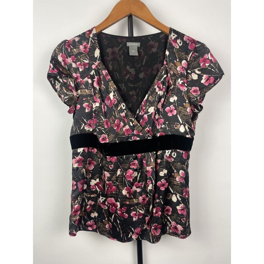 Ann Taylor Floral Silk Black Cherry Blossom Velvet Trim Cap Sleeve Blouse Size 4